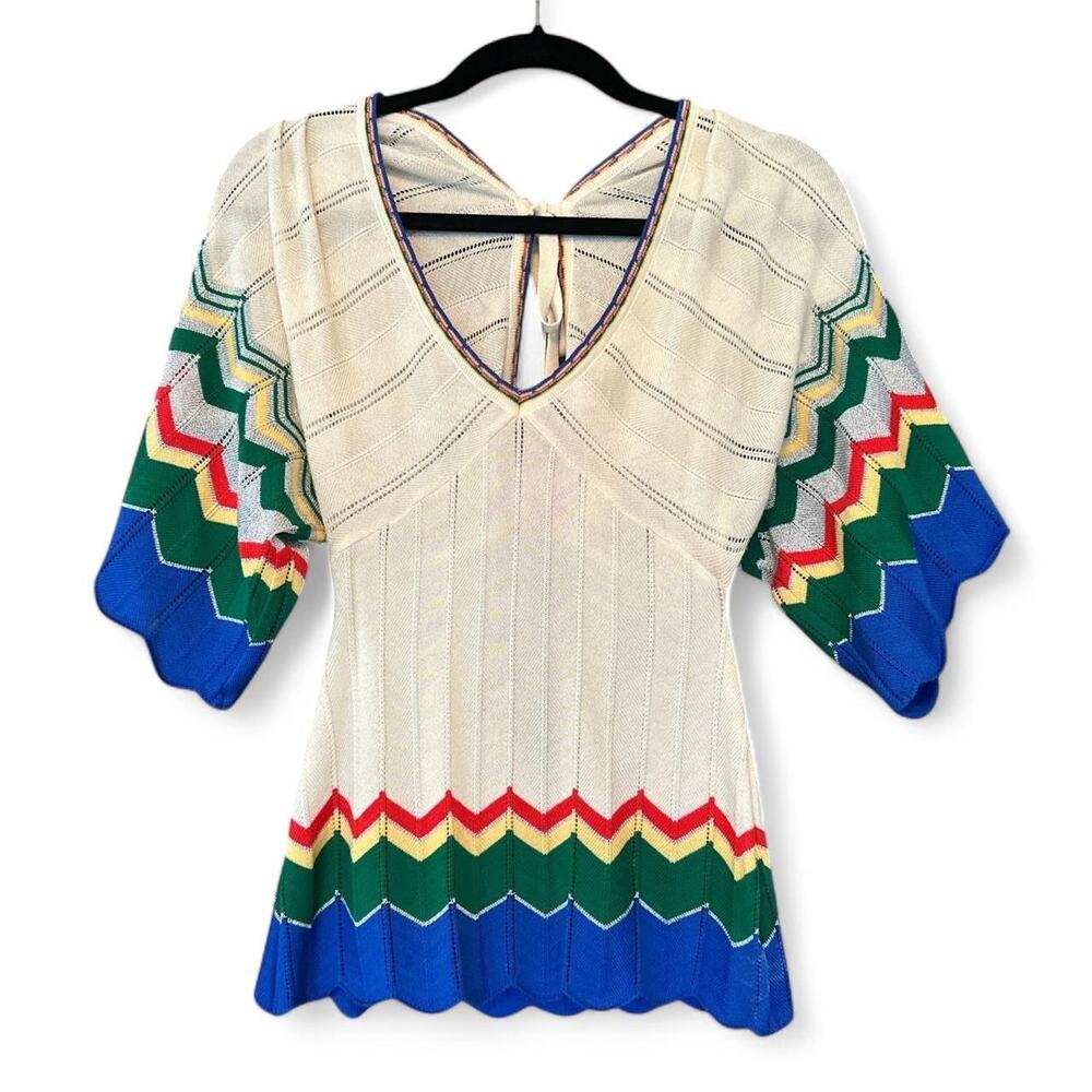 Tropical 70s style white and